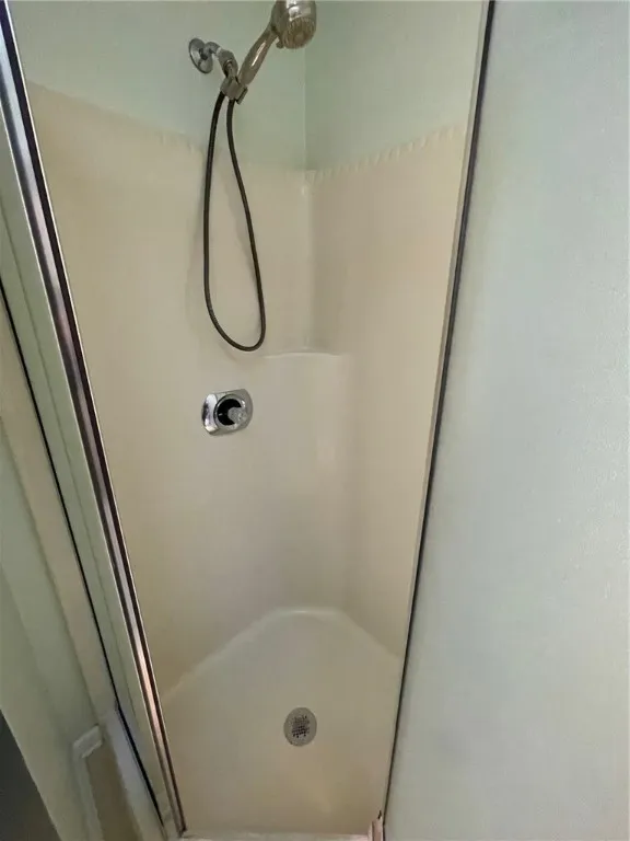 Primary Bedroom Bathroom