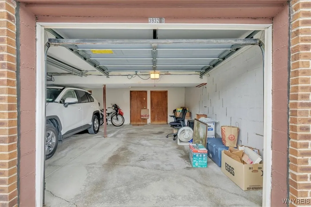 3932 Ridge Lea Road D, Amherst, New York 14228, Amherst, New York 14228, 2 Bedrooms Bedrooms, 4 Rooms Rooms,1 BathroomBathrooms,Residential,Closed,3932 Ridge Lea Road D, Amherst, New York 14228,0,B1632264