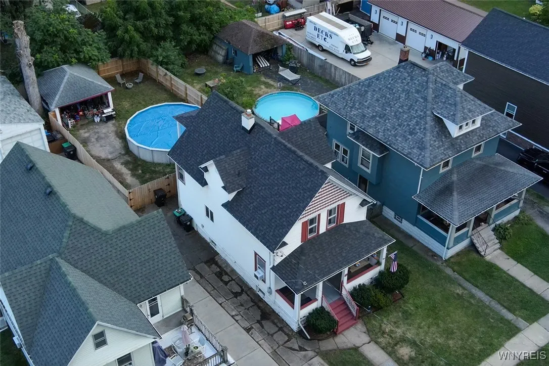 69 Simson Street, Tonawanda, New York 14150, Tonawanda, New York 14150, 3 Bedrooms Bedrooms, 11 Rooms Rooms,2 BathroomsBathrooms,Residential,Closed,69 Simson Street, Tonawanda, New York 14150,0,B1632514