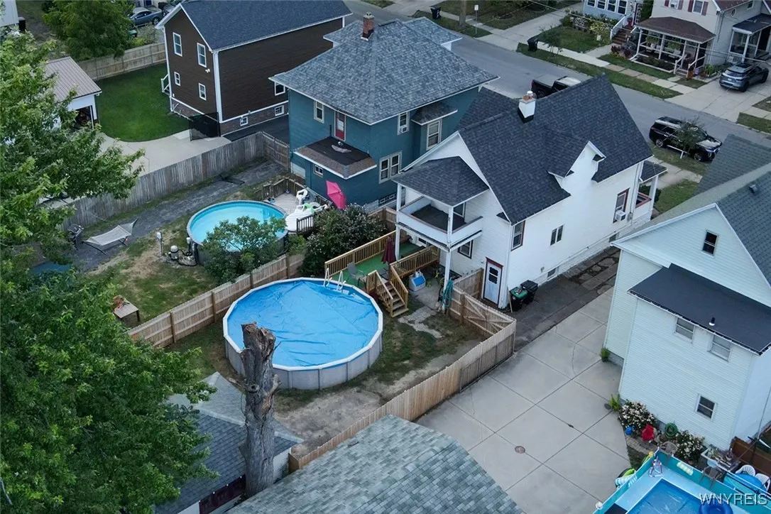 69 Simson Street, Tonawanda, New York 14150, Tonawanda, New York 14150, 3 Bedrooms Bedrooms, 11 Rooms Rooms,2 BathroomsBathrooms,Residential,Closed,69 Simson Street, Tonawanda, New York 14150,0,B1632514