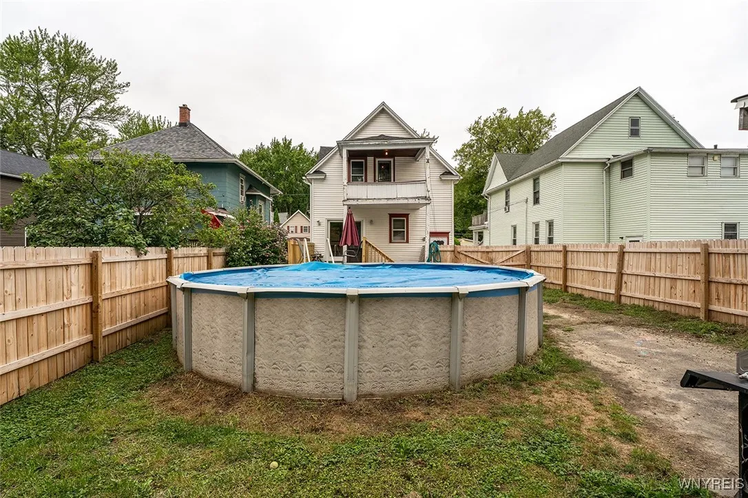 69 Simson Street, Tonawanda, New York 14150, Tonawanda, New York 14150, 3 Bedrooms Bedrooms, 11 Rooms Rooms,2 BathroomsBathrooms,Residential,Closed,69 Simson Street, Tonawanda, New York 14150,0,B1632514