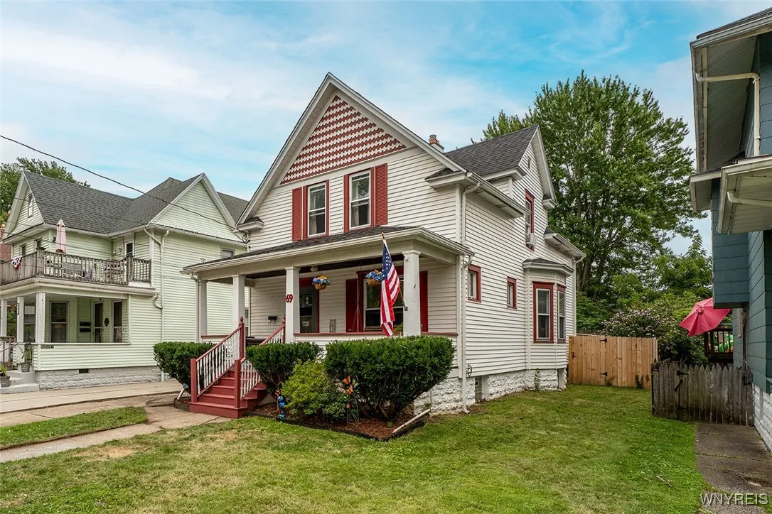 69 Simson Street, Tonawanda, New York 14150, Tonawanda, New York 14150, 3 Bedrooms Bedrooms, 11 Rooms Rooms,2 BathroomsBathrooms,Residential,Closed,69 Simson Street, Tonawanda, New York 14150,0,B1632514