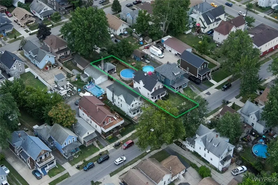 69 Simson Street, Tonawanda, New York 14150, Tonawanda, New York 14150, 3 Bedrooms Bedrooms, 11 Rooms Rooms,2 BathroomsBathrooms,Residential,Closed,69 Simson Street, Tonawanda, New York 14150,0,B1632514