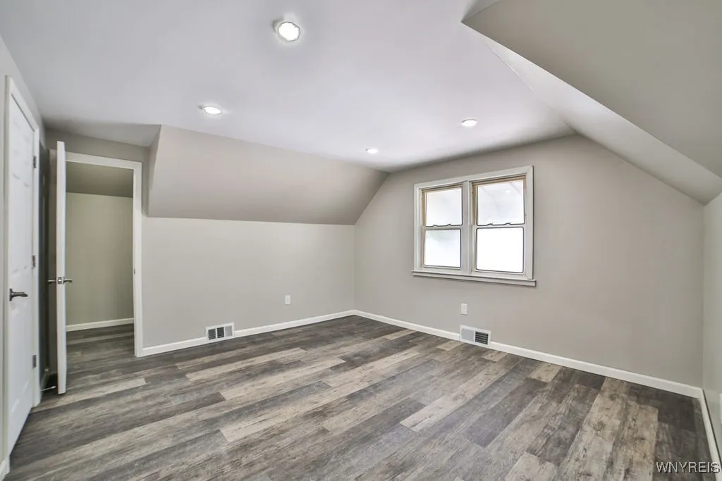 367 Phyllis Avenue, Buffalo, New York 14215, Buffalo, New York 14215, 3 Bedrooms Bedrooms, 7 Rooms Rooms,2 BathroomsBathrooms,Residential,For Sale,367 Phyllis Avenue, Buffalo, New York 14215,0,B1632686