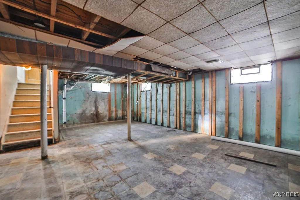 367 Phyllis Avenue, Buffalo, New York 14215, Buffalo, New York 14215, 3 Bedrooms Bedrooms, 7 Rooms Rooms,2 BathroomsBathrooms,Residential,For Sale,367 Phyllis Avenue, Buffalo, New York 14215,0,B1632686