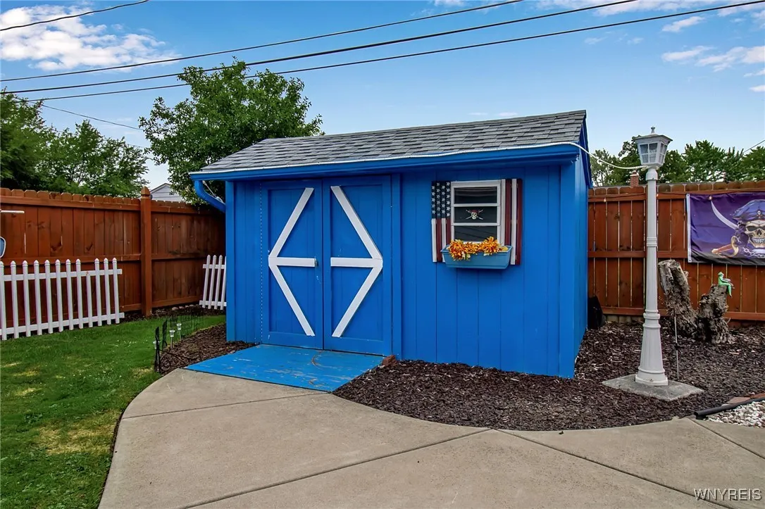 157 Newell Avenue, Tonawanda, New York 14150, Tonawanda, New York 14150, 3 Bedrooms Bedrooms, 6 Rooms Rooms,1 BathroomBathrooms,Residential,Closed,157 Newell Avenue, Tonawanda, New York 14150,0,B1631477