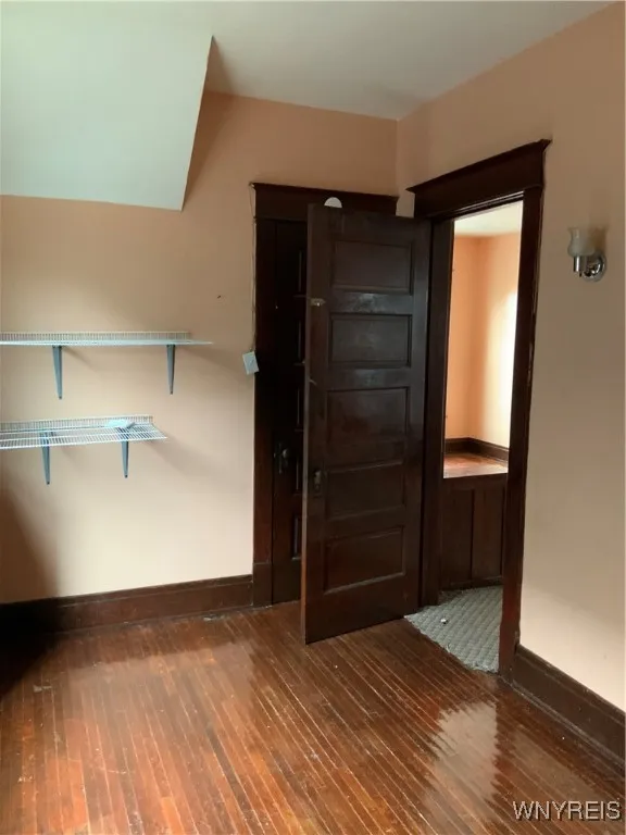 562 Fargo Avenue, Buffalo, New York 14213, Buffalo, New York 14213, 2 Bedrooms Bedrooms, 5 Rooms Rooms,1 BathroomBathrooms,Residential Lease,For Rent,562 Fargo Avenue, Buffalo, New York 14213,B1632738