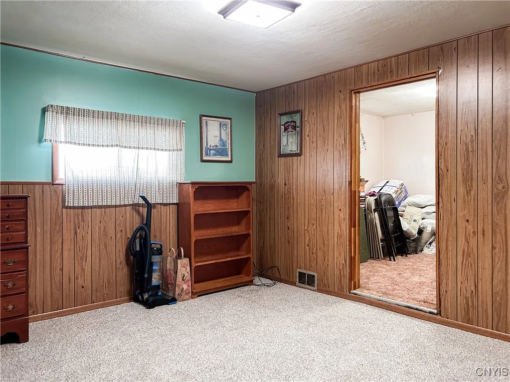 6463 Wembridge Drive, Dewitt, New York 13057, De Witt, New York 13057, 3 Bedrooms Bedrooms, 10 Rooms Rooms,1 BathroomBathrooms,Residential,Closed,6463 Wembridge Drive, Dewitt, New York 13057,0,S1632489