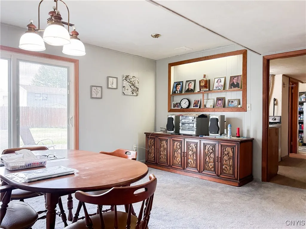 6463 Wembridge Drive, Dewitt, New York 13057, De Witt, New York 13057, 3 Bedrooms Bedrooms, 10 Rooms Rooms,1 BathroomBathrooms,Residential,Closed,6463 Wembridge Drive, Dewitt, New York 13057,0,S1632489