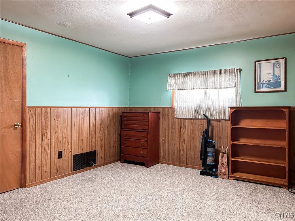 6463 Wembridge Drive, Dewitt, New York 13057, De Witt, New York 13057, 3 Bedrooms Bedrooms, 10 Rooms Rooms,1 BathroomBathrooms,Residential,Closed,6463 Wembridge Drive, Dewitt, New York 13057,0,S1632489