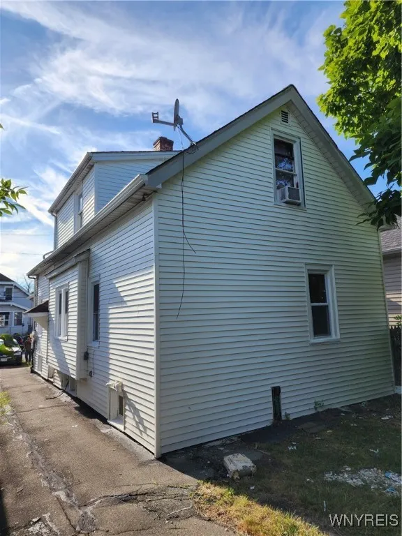 13 Sprenger Avenue, Buffalo, New York 14211, Buffalo, New York 14211, 4 Bedrooms Bedrooms, ,2 BathroomsBathrooms,Residential,For Sale,13 Sprenger Avenue, Buffalo, New York 14211,0,B1632608