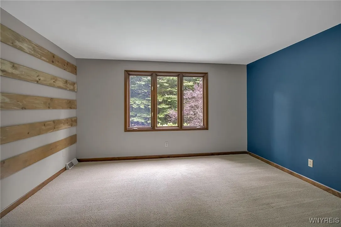 132 Southwedge Drive, Amherst, New York 14068, Amherst, New York 14068, 4 Bedrooms Bedrooms, 8 Rooms Rooms,2 BathroomsBathrooms,Residential,Closed,132 Southwedge Drive, Amherst, New York 14068,0,B1631272