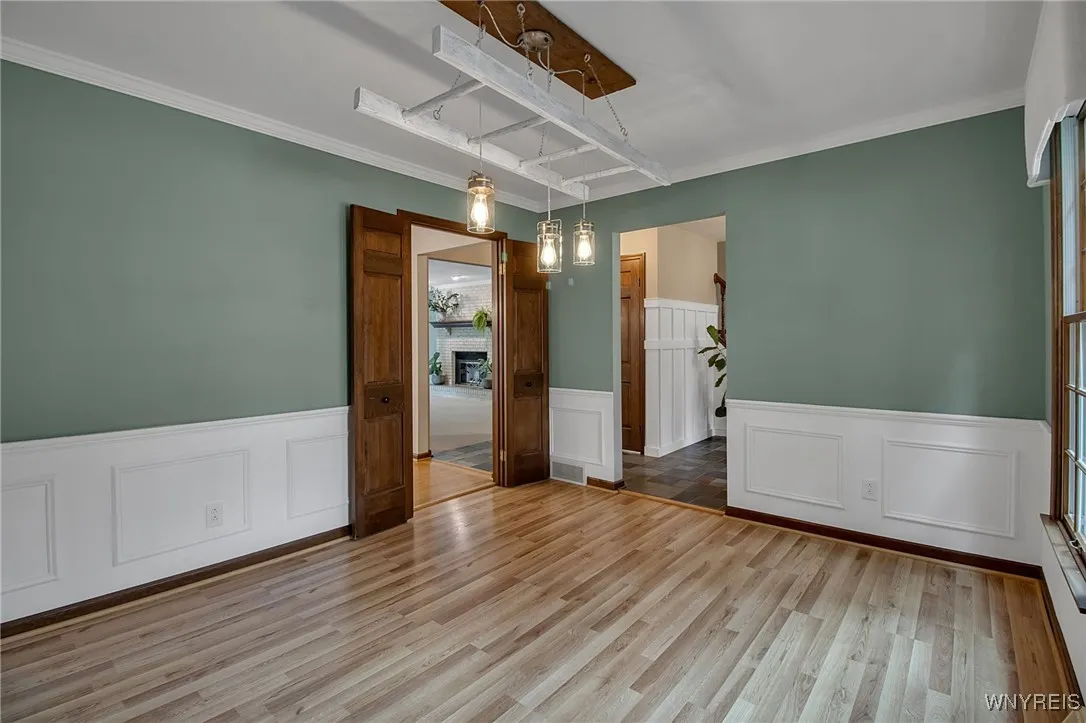 132 Southwedge Drive, Amherst, New York 14068, Amherst, New York 14068, 4 Bedrooms Bedrooms, 8 Rooms Rooms,2 BathroomsBathrooms,Residential,Closed,132 Southwedge Drive, Amherst, New York 14068,0,B1631272
