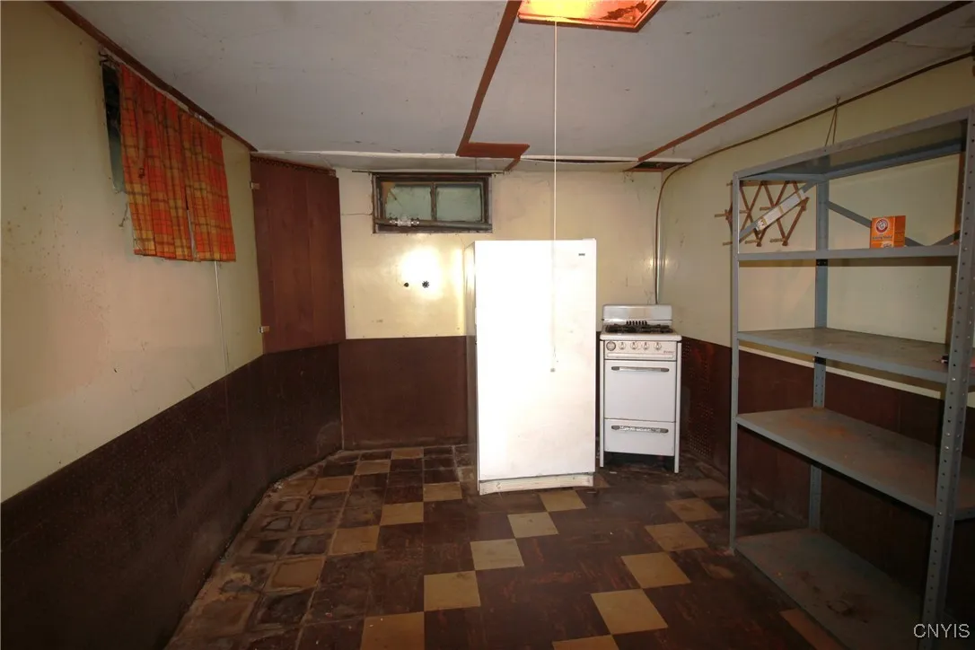 301 Winchester Road, Dewitt, New York 13057, De Witt, New York 13057, 3 Bedrooms Bedrooms, 5 Rooms Rooms,1 BathroomBathrooms,Residential,For Sale,301 Winchester Road, Dewitt, New York 13057,S1632717