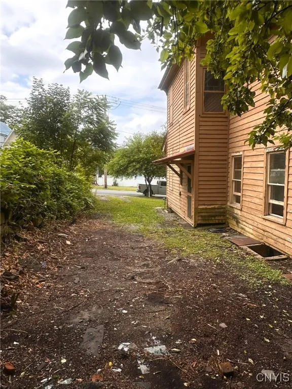 620 East Monroe Street, Little Falls City, New Yor, Little Falls City, New York 13365, 4 Bedrooms Bedrooms, 8 Rooms Rooms,1 BathroomBathrooms,Residential,Closed,620 East Monroe Street, Little Falls City, New Yor,0,S1632782