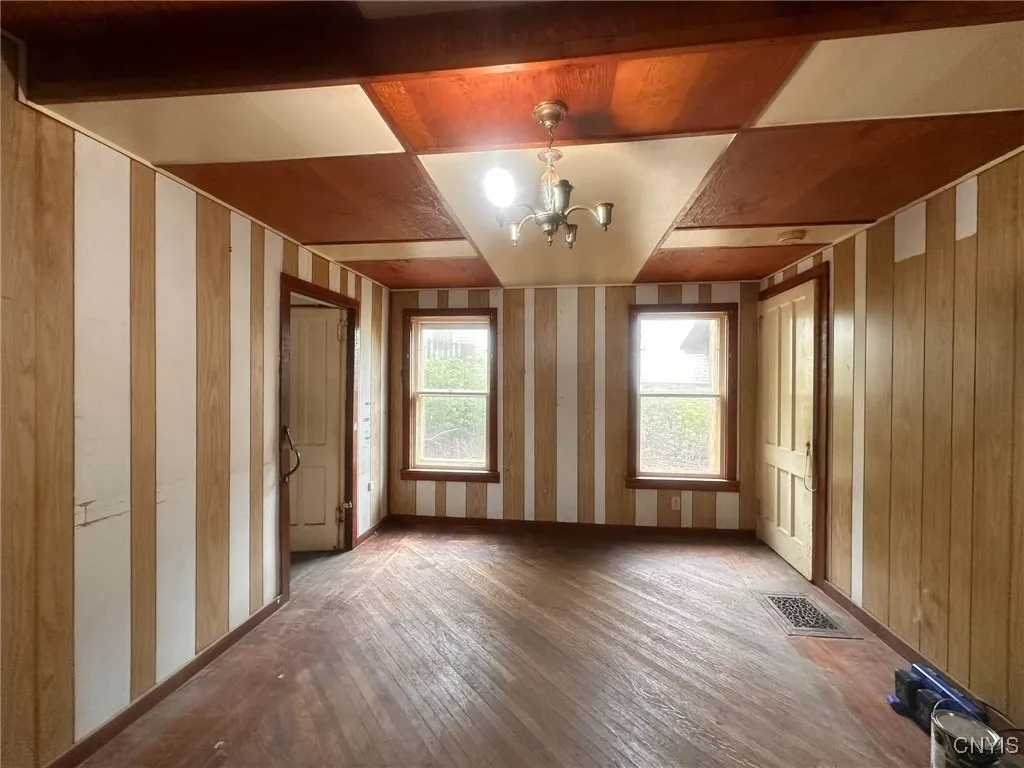 620 East Monroe Street, Little Falls City, New Yor, Little Falls City, New York 13365, 4 Bedrooms Bedrooms, 8 Rooms Rooms,1 BathroomBathrooms,Residential,Closed,620 East Monroe Street, Little Falls City, New Yor,0,S1632782