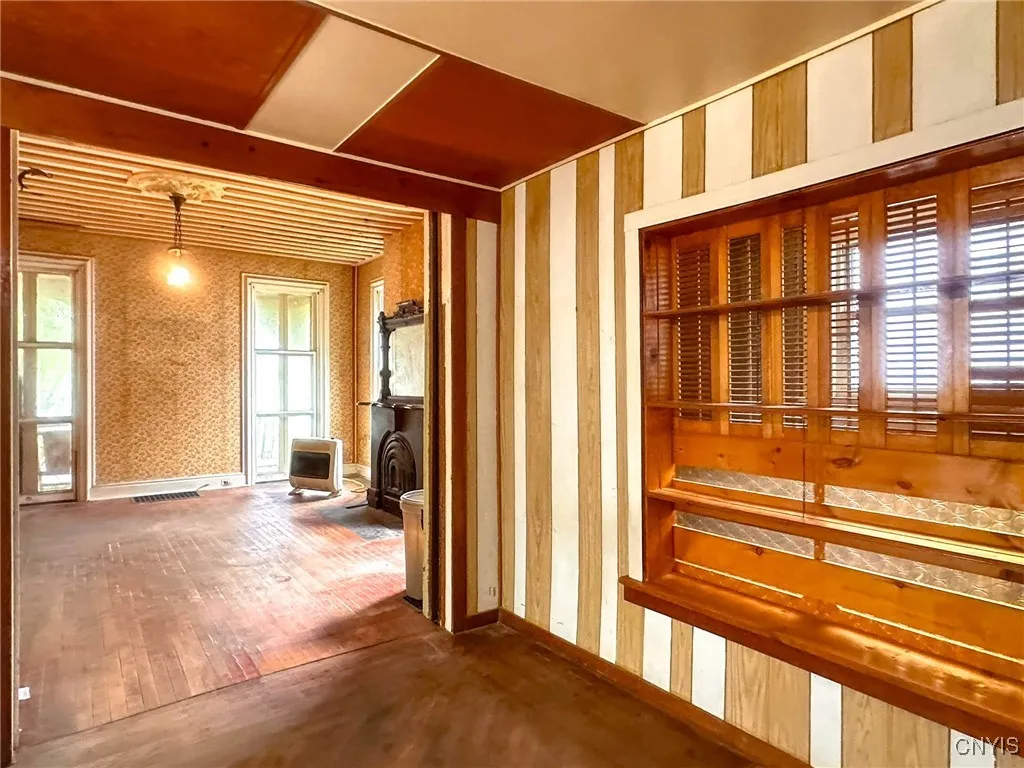 620 East Monroe Street, Little Falls City, New Yor, Little Falls City, New York 13365, 4 Bedrooms Bedrooms, 8 Rooms Rooms,1 BathroomBathrooms,Residential,Closed,620 East Monroe Street, Little Falls City, New Yor,0,S1632782