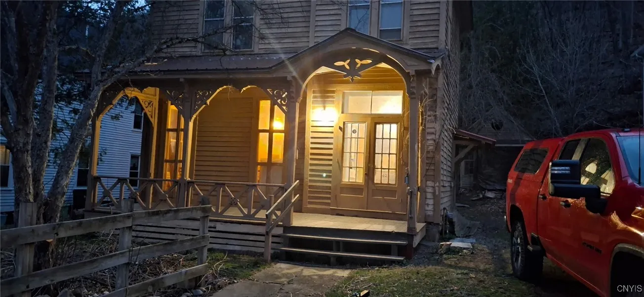 620 East Monroe Street, Little Falls City, New Yor, Little Falls City, New York 13365, 4 Bedrooms Bedrooms, 8 Rooms Rooms,1 BathroomBathrooms,Residential,Closed,620 East Monroe Street, Little Falls City, New Yor,0,S1632782