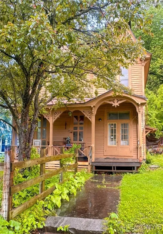 620 East Monroe Street, Little Falls City, New Yor, Little Falls City, New York 13365, 4 Bedrooms Bedrooms, 8 Rooms Rooms,1 BathroomBathrooms,Residential,Closed,620 East Monroe Street, Little Falls City, New Yor,0,S1632782