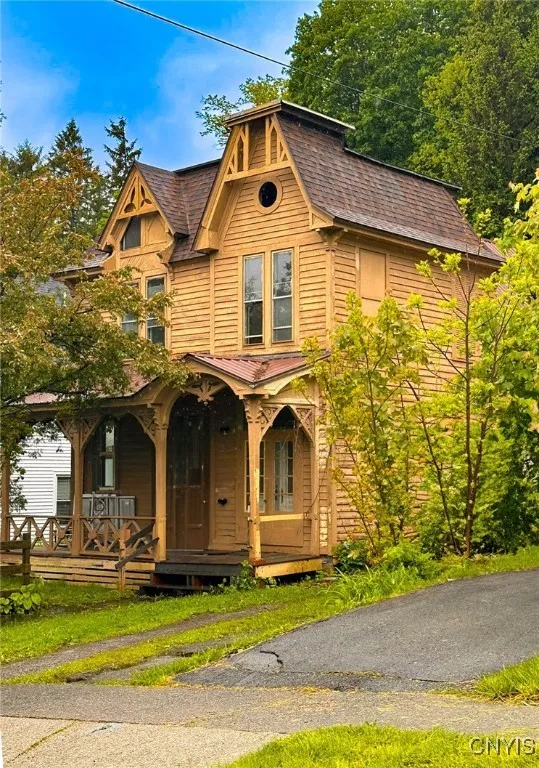620 East Monroe Street, Little Falls City, New Yor, Little Falls City, New York 13365, 4 Bedrooms Bedrooms, 8 Rooms Rooms,1 BathroomBathrooms,Residential,Closed,620 East Monroe Street, Little Falls City, New Yor,0,S1632782