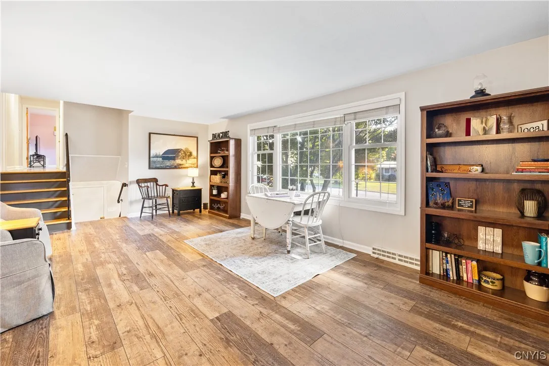 423 Churchill Lane, Manlius, New York 13066, Manlius, New York 13066, 5 Bedrooms Bedrooms, 10 Rooms Rooms,2 BathroomsBathrooms,Residential,Closed,423 Churchill Lane, Manlius, New York 13066,0,S1632313