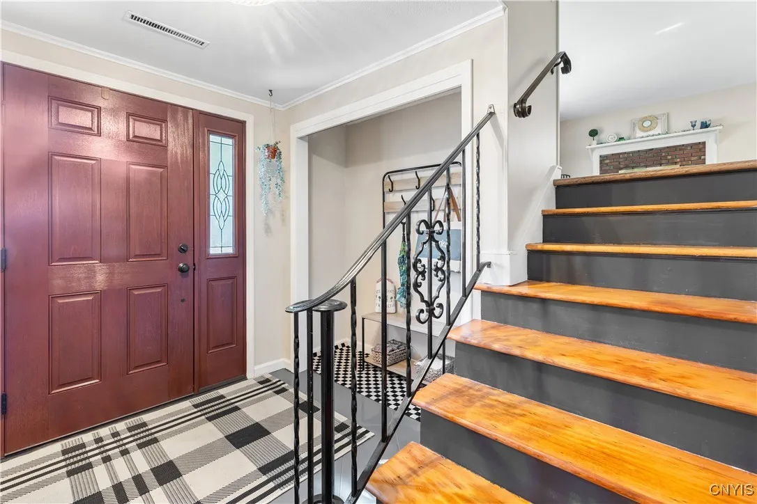423 Churchill Lane, Manlius, New York 13066, Manlius, New York 13066, 5 Bedrooms Bedrooms, 10 Rooms Rooms,2 BathroomsBathrooms,Residential,Closed,423 Churchill Lane, Manlius, New York 13066,0,S1632313
