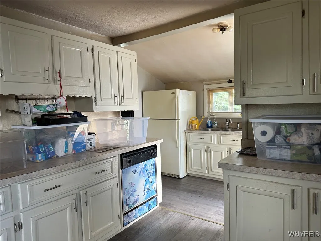 550 Montrose Avenue, Tonawanda, New York 14223, Tonawanda, New York 14223, 3 Bedrooms Bedrooms, 6 Rooms Rooms,2 BathroomsBathrooms,Residential,Closed,550 Montrose Avenue, Tonawanda, New York 14223,0,B1632301