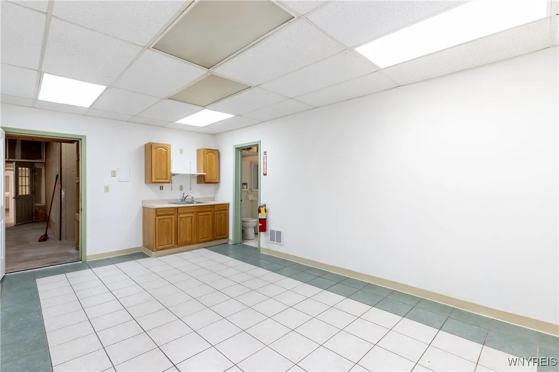 6640 Lincoln Avenue, Lockport Town, New York 14094, Lockport Town, New York 14094, ,Commercial Sale,Closed,6640 Lincoln Avenue, Lockport Town, New York 14094,0,B1632744