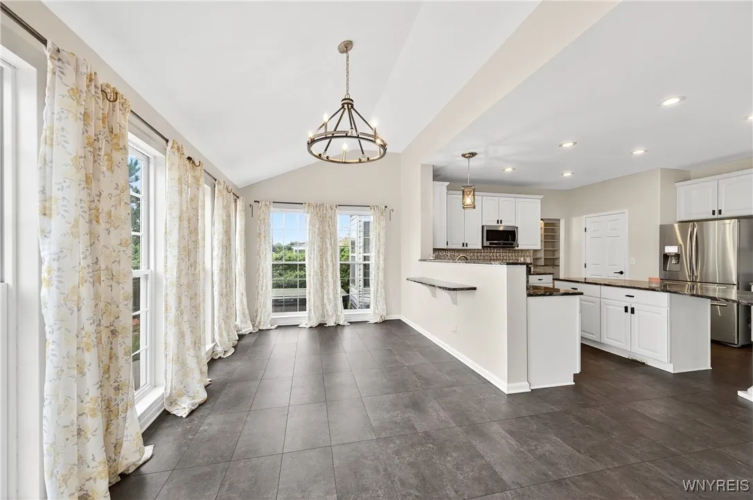 95 Graystone Lane, Orchard Park, New York 14127, Orchard Park, New York 14127, 4 Bedrooms Bedrooms, 11 Rooms Rooms,4 BathroomsBathrooms,Residential,For Sale,95 Graystone Lane, Orchard Park, New York 14127,B1632791