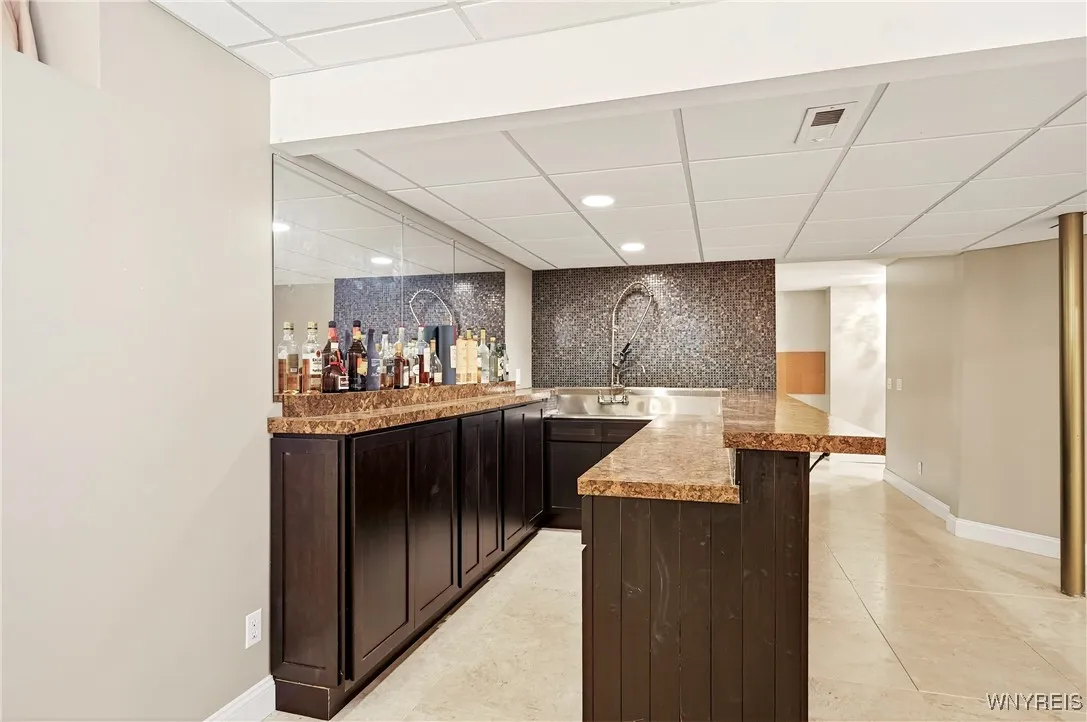 95 Graystone Lane, Orchard Park, New York 14127, Orchard Park, New York 14127, 4 Bedrooms Bedrooms, 11 Rooms Rooms,4 BathroomsBathrooms,Residential,For Sale,95 Graystone Lane, Orchard Park, New York 14127,B1632791
