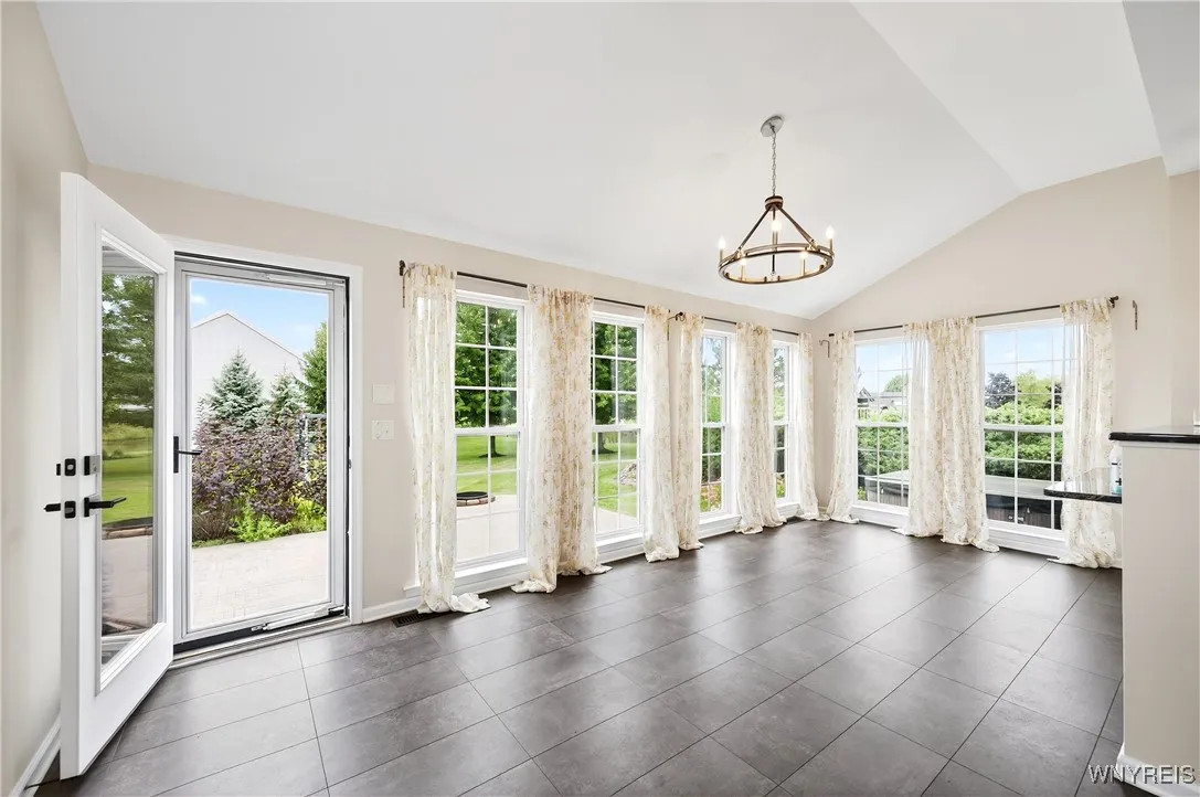 95 Graystone Lane, Orchard Park, New York 14127, Orchard Park, New York 14127, 4 Bedrooms Bedrooms, 11 Rooms Rooms,4 BathroomsBathrooms,Residential,For Sale,95 Graystone Lane, Orchard Park, New York 14127,B1632791