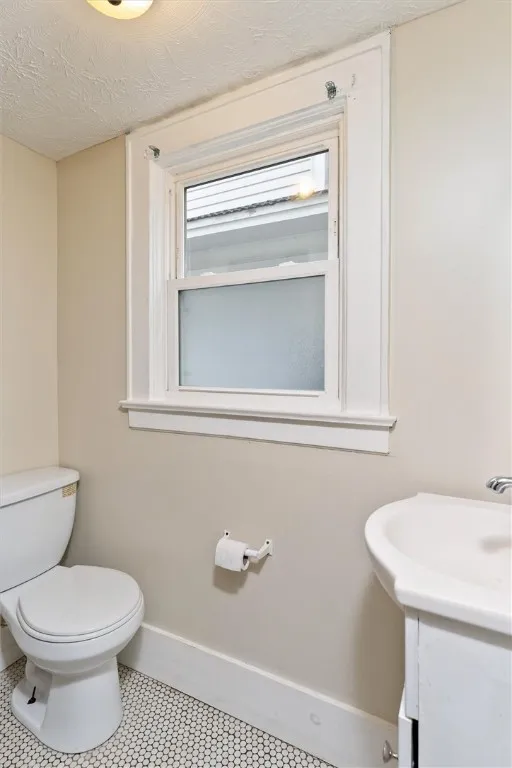 19 Genesee Park Boulevard, Rochester, New York 146, Rochester, New York 14611, 3 Bedrooms Bedrooms, 8 Rooms Rooms,1 BathroomBathrooms,Residential Lease,For Rent,19 Genesee Park Boulevard, Rochester, New York 146,R1632800