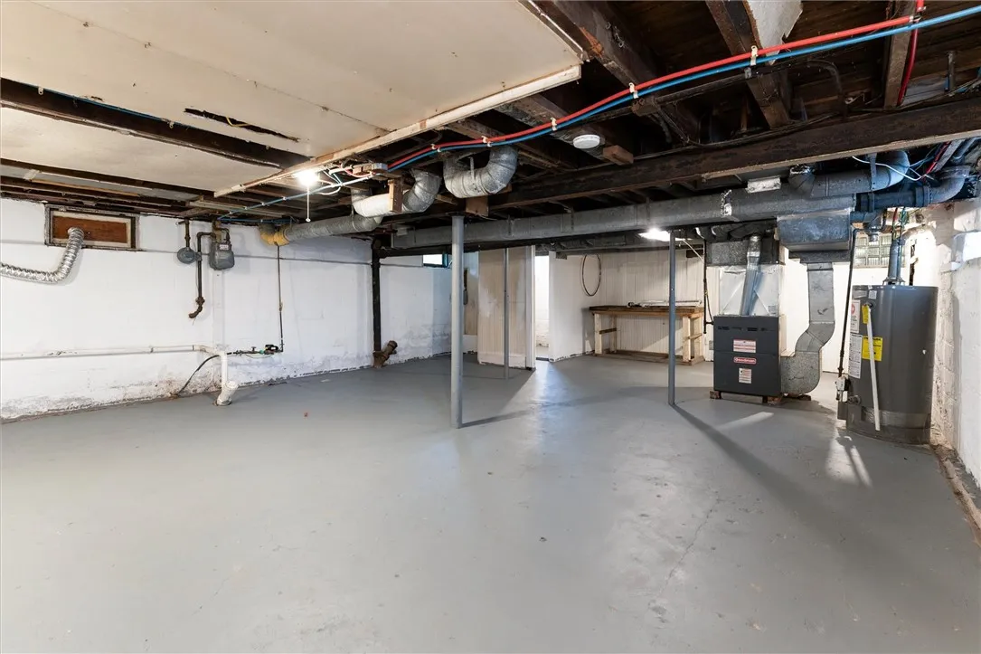 19 Genesee Park Boulevard, Rochester, New York 146, Rochester, New York 14611, 3 Bedrooms Bedrooms, 8 Rooms Rooms,1 BathroomBathrooms,Residential Lease,For Rent,19 Genesee Park Boulevard, Rochester, New York 146,R1632800