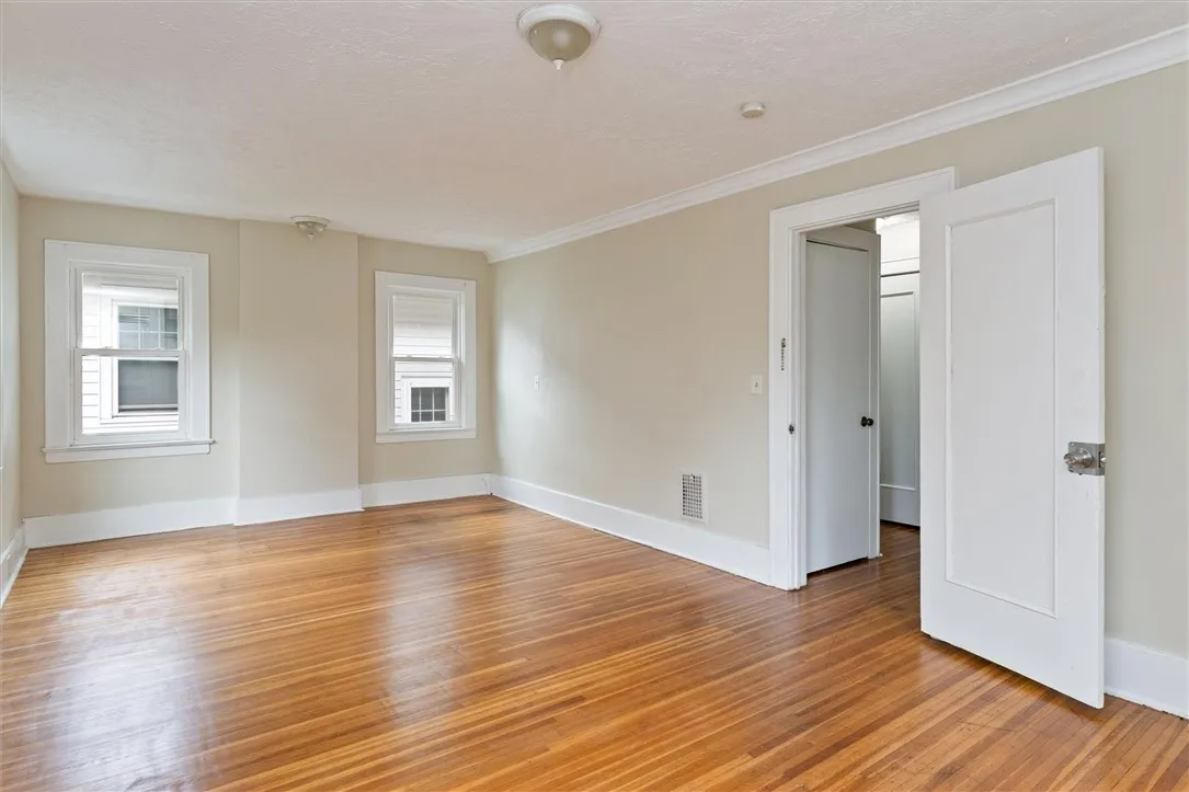19 Genesee Park Boulevard, Rochester, New York 146, Rochester, New York 14611, 3 Bedrooms Bedrooms, 8 Rooms Rooms,1 BathroomBathrooms,Residential Lease,For Rent,19 Genesee Park Boulevard, Rochester, New York 146,R1632800
