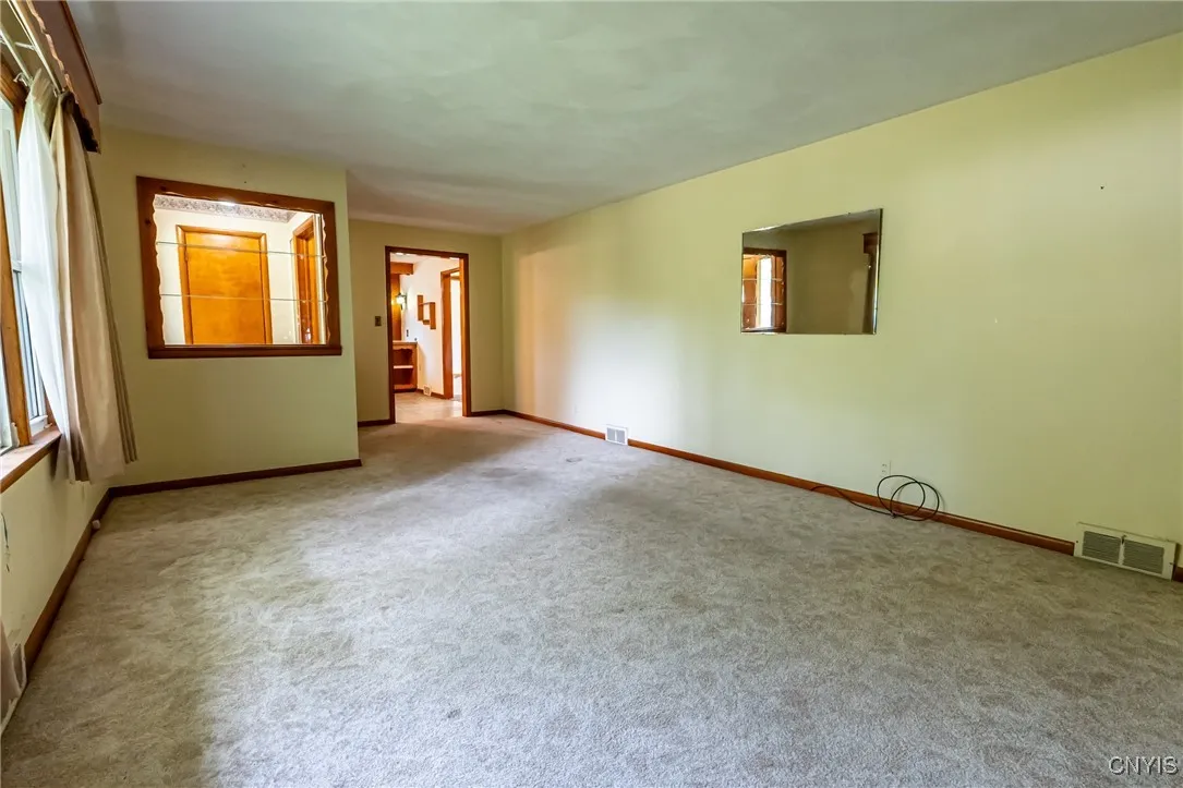 1515 Gibson Road, Utica, New York 13501, Utica, New York 13501, 3 Bedrooms Bedrooms, 6 Rooms Rooms,1 BathroomBathrooms,Residential,For Sale,1515 Gibson Road, Utica, New York 13501,S1632705
