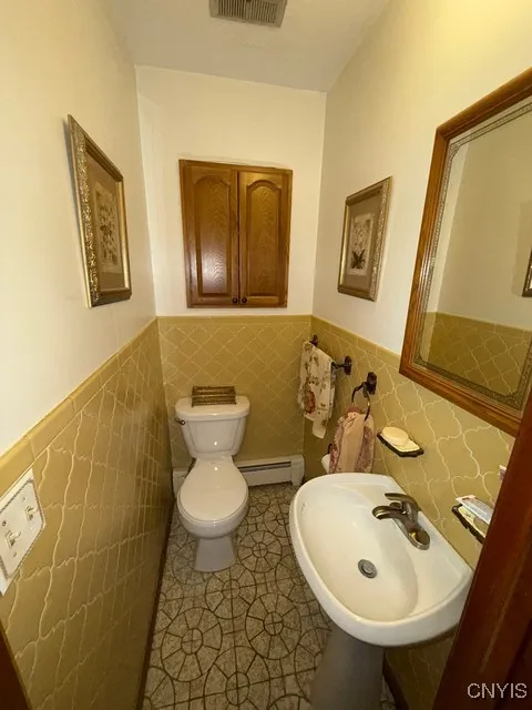 100 Lorian Drive, Salina, New York 13212, Salina, New York 13212, 3 Bedrooms Bedrooms, 9 Rooms Rooms,2 BathroomsBathrooms,Residential,For Sale,100 Lorian Drive, Salina, New York 13212,S1632817