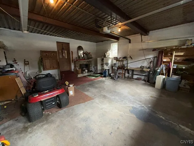 100 Lorian Drive, Salina, New York 13212, Salina, New York 13212, 3 Bedrooms Bedrooms, 9 Rooms Rooms,2 BathroomsBathrooms,Residential,For Sale,100 Lorian Drive, Salina, New York 13212,S1632817
