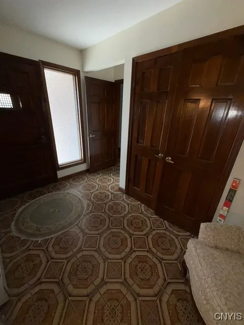 100 Lorian Drive, Salina, New York 13212, Salina, New York 13212, 3 Bedrooms Bedrooms, 9 Rooms Rooms,2 BathroomsBathrooms,Residential,For Sale,100 Lorian Drive, Salina, New York 13212,S1632817