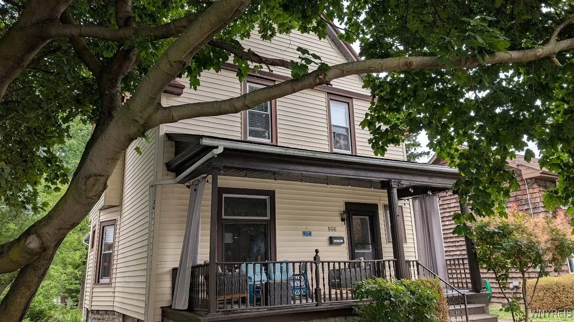 166 Glen Avenue, Amherst, New York 14221, Amherst, New York 14221, 2 Bedrooms Bedrooms, 4 Rooms Rooms,1 BathroomBathrooms,Residential Lease,For Rent,166 Glen Avenue, Amherst, New York 14221,B1632818