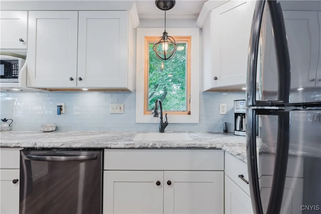 15630 Little Round, Clayton, New York 13624, Clayton, New York 13624, 3 Bedrooms Bedrooms, 7 Rooms Rooms,2 BathroomsBathrooms,Residential,For Sale,15630 Little Round, Clayton, New York 13624,S1632803