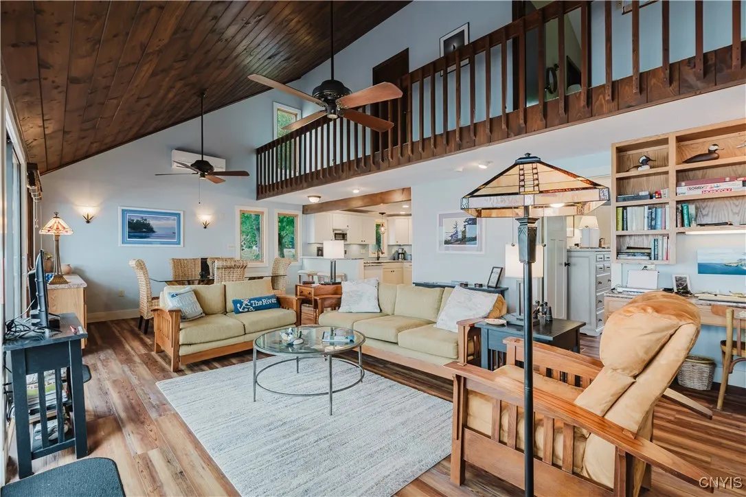 kichen living room combo