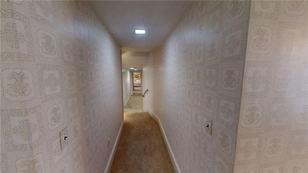 123 North Broad Street, Norwich, New York 13815, Norwich, New York 13815, 7 Bedrooms Bedrooms, 15 Rooms Rooms,5 BathroomsBathrooms,Residential,For Sale,123 North Broad Street, Norwich, New York 13815,0,R1626764