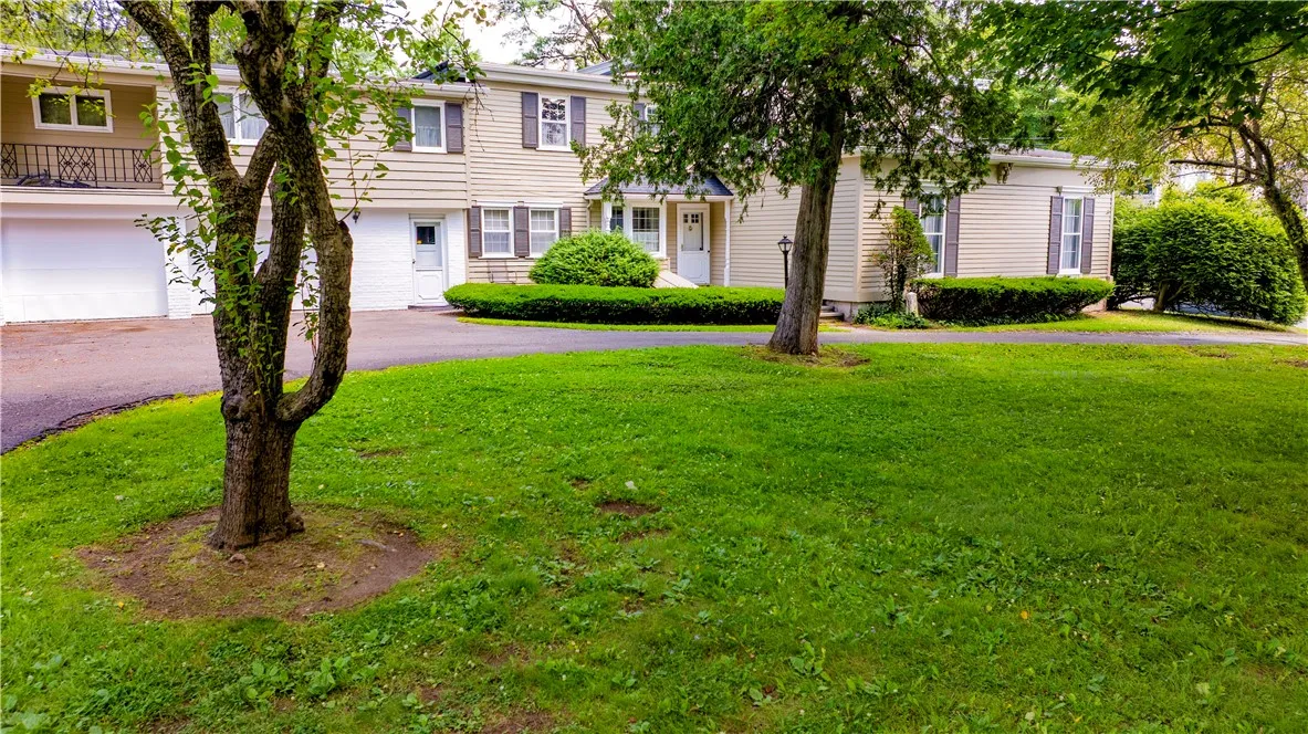 123 North Broad Street, Norwich, New York 13815, Norwich, New York 13815, 7 Bedrooms Bedrooms, 15 Rooms Rooms,5 BathroomsBathrooms,Residential,For Sale,123 North Broad Street, Norwich, New York 13815,0,R1626764