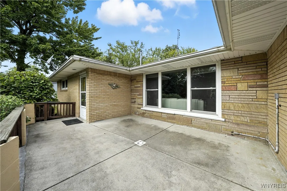 4968 Best Street, Hamburg, New York 14075, Hamburg, New York 14075, 3 Bedrooms Bedrooms, 6 Rooms Rooms,2 BathroomsBathrooms,Residential,For Sale,4968 Best Street, Hamburg, New York 14075,B1632811
