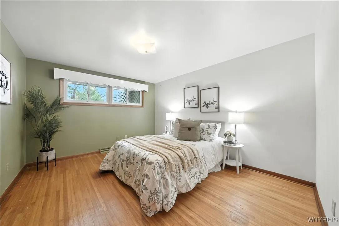 4968 Best Street, Hamburg, New York 14075, Hamburg, New York 14075, 3 Bedrooms Bedrooms, 6 Rooms Rooms,2 BathroomsBathrooms,Residential,For Sale,4968 Best Street, Hamburg, New York 14075,B1632811