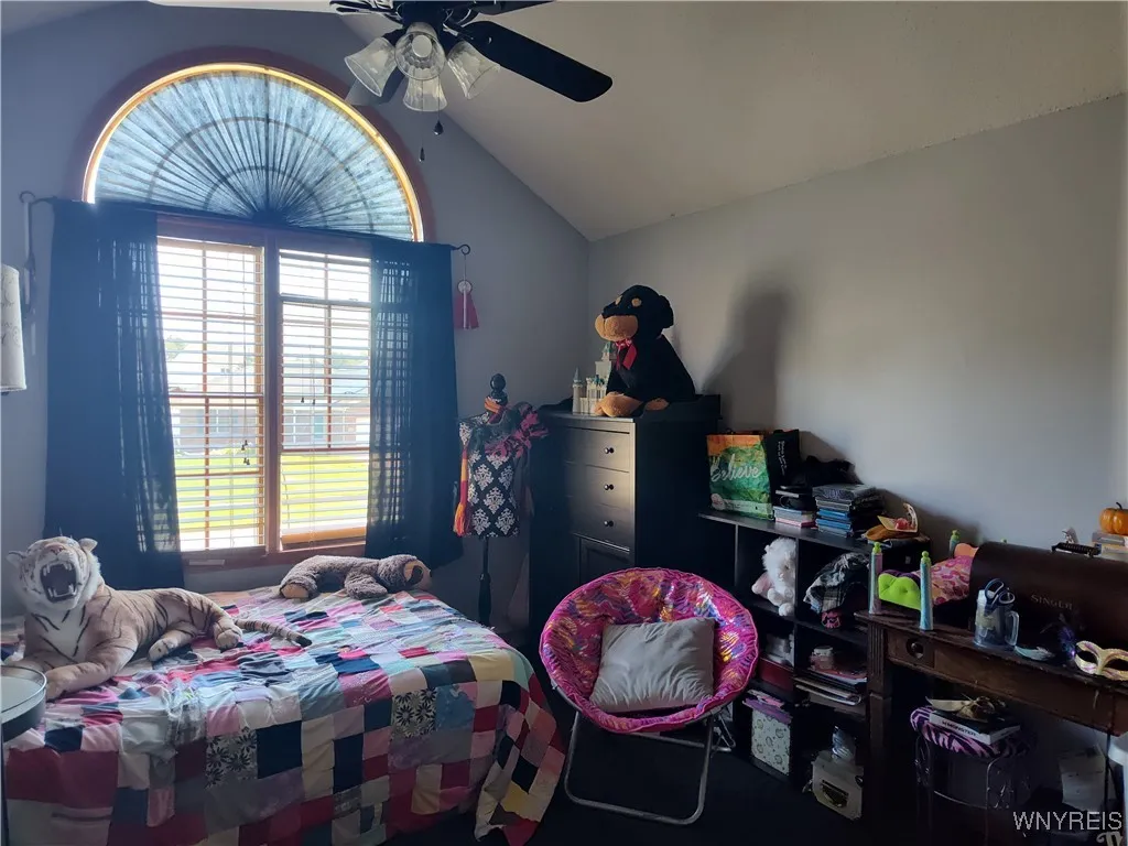 3487 Creekview Drive, Hamburg, New York 14075, Hamburg, New York 14075, 4 Bedrooms Bedrooms, 8 Rooms Rooms,2 BathroomsBathrooms,Residential,Closed,3487 Creekview Drive, Hamburg, New York 14075,0,B1632671