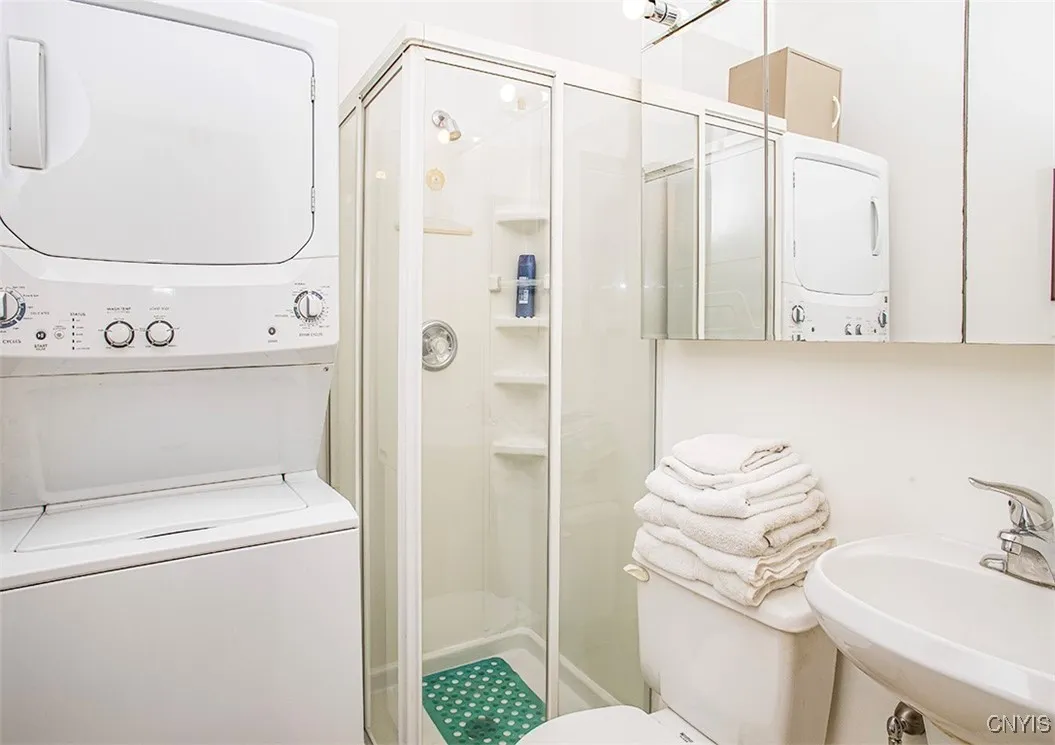 9081 Kohles Lane, Lenox, New York 13032, Lenox, New York 13032, 2 Bedrooms Bedrooms, 5 Rooms Rooms,2 BathroomsBathrooms,Residential,Closed,9081 Kohles Lane, Lenox, New York 13032,0,S1632095