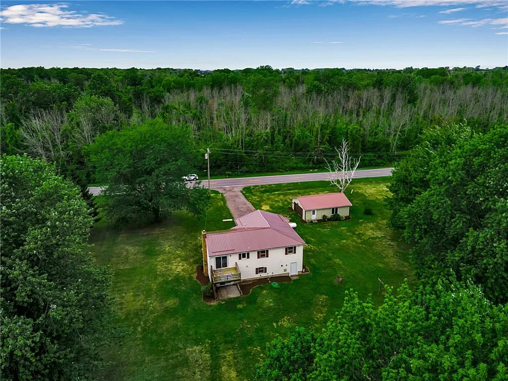 1437 Hosmer Road, Somerset, New York 14012, Somerset, New York 14012, 4 Bedrooms Bedrooms, 8 Rooms Rooms,2 BathroomsBathrooms,Residential,For Sale,1437 Hosmer Road, Somerset, New York 14012,R1632681
