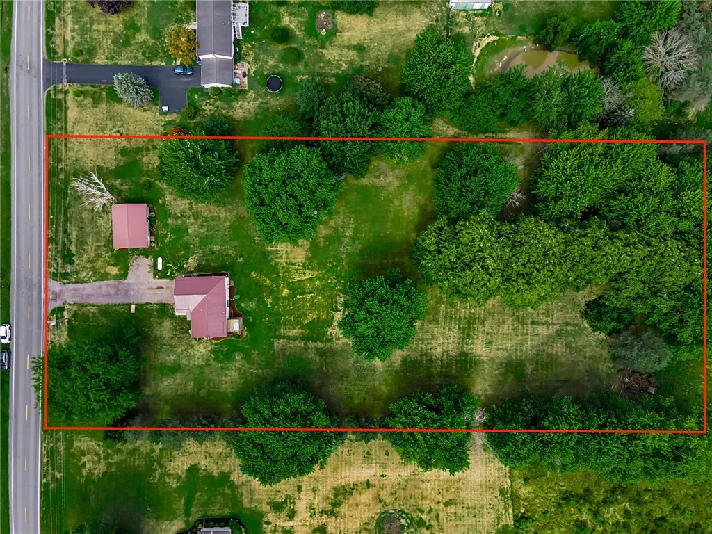 1437 Hosmer Road, Somerset, New York 14012, Somerset, New York 14012, 4 Bedrooms Bedrooms, 8 Rooms Rooms,2 BathroomsBathrooms,Residential,For Sale,1437 Hosmer Road, Somerset, New York 14012,R1632681