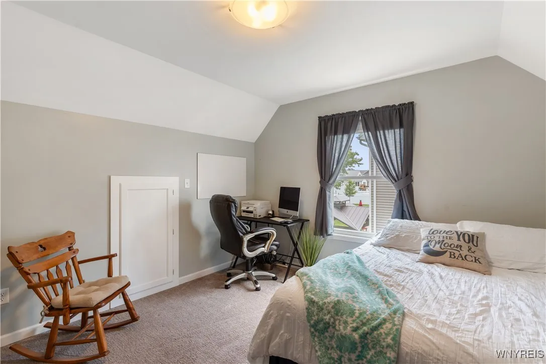 2284 Agassiz Drive, Hamburg, New York 14085, Hamburg, New York 14085, 4 Bedrooms Bedrooms, 9 Rooms Rooms,3 BathroomsBathrooms,Residential,For Sale,2284 Agassiz Drive, Hamburg, New York 14085,B1632724